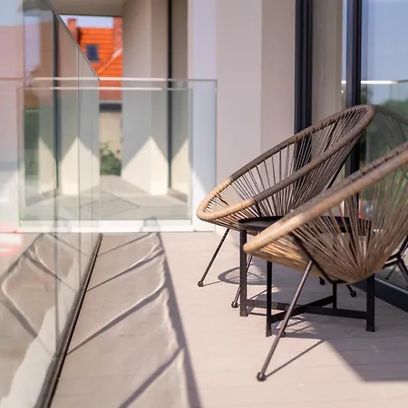 아파트 Amber & Calm Euronia