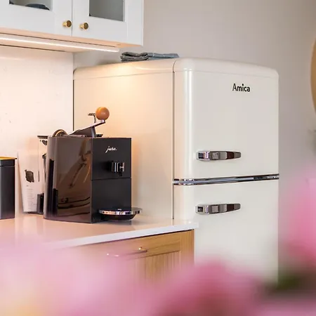 아파트 Amber & Calm Euronia 미엥지즈드로예