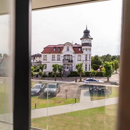 Amber & Calm Euronia 아파트