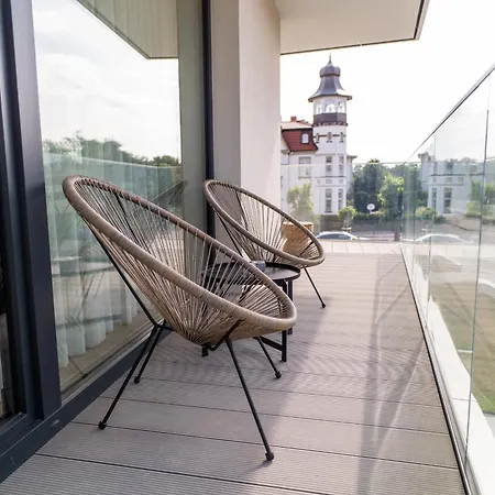 아파트 Amber & Calm Euronia 미엥지즈드로예