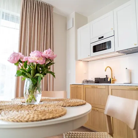 Amber & Calm Euronia * 미엥지즈드로예